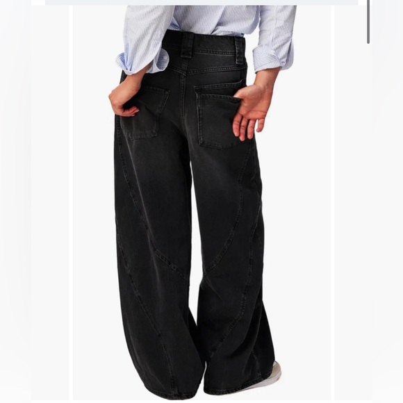 Free People Chilled Vibes Dropped Wide Leg Jeans in Lightening Black NWT - Picture 2 of 7